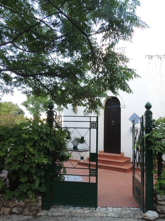 Villa Adamo Scopello  Bilik gambar