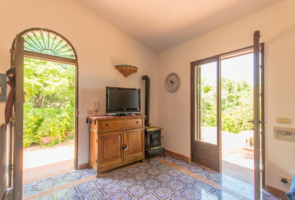 Villa Adamo Scopello  Luaran gambar